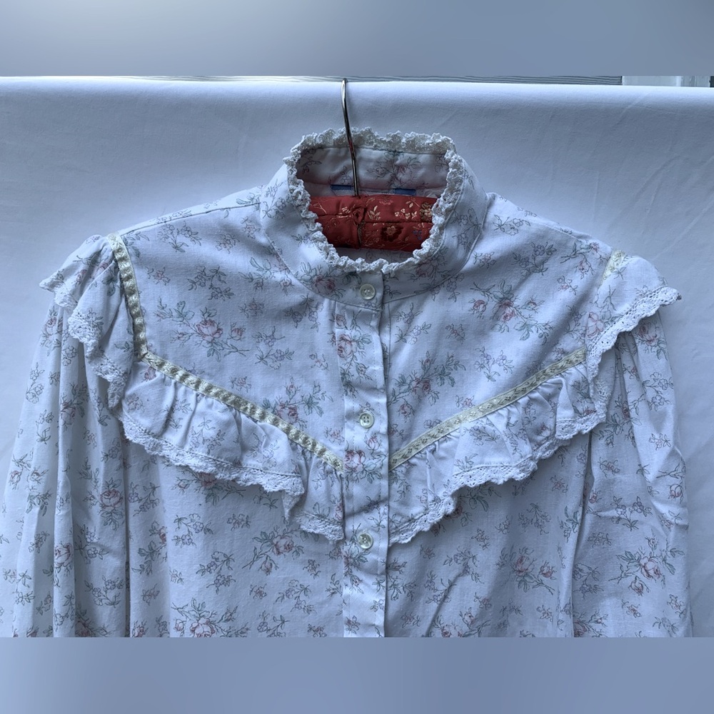 KARMAN vintage western cowgirl floral long sleeve button down blouse with ruffle - Picture 5 of 6